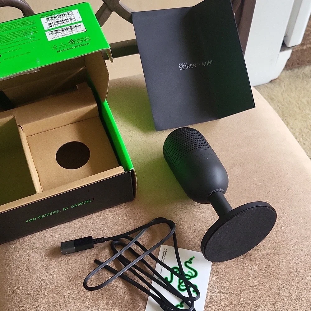 Razer Seiren V3 Mini Black USB Microphone